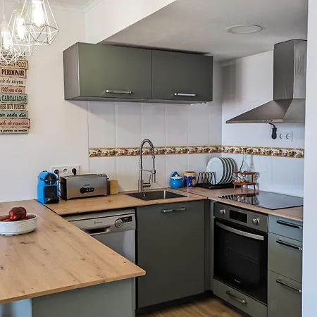 Don Miguel Sea View بينايدورم